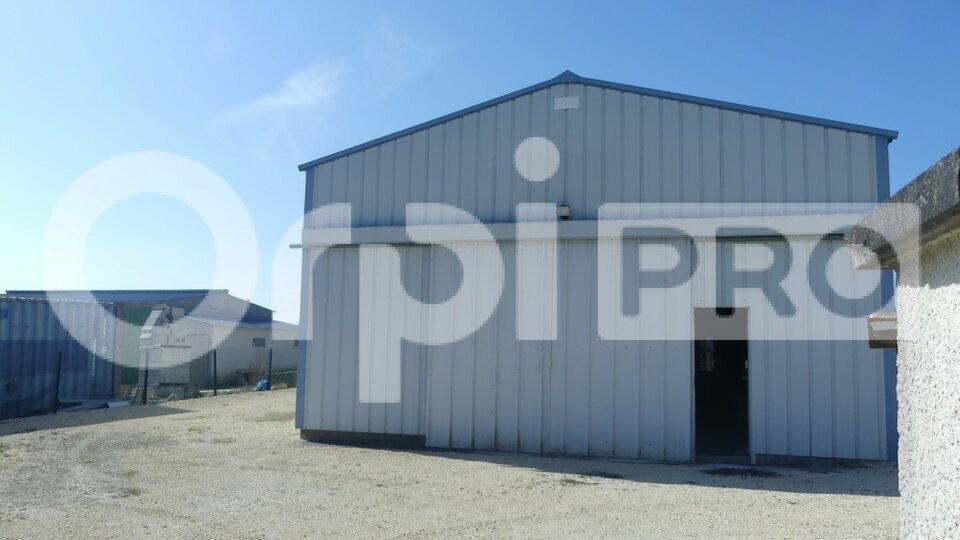 ORPI IMMOBILIER DU REMPART LOCATION-LOCAL D'ACTIVITE-FUSSY-18