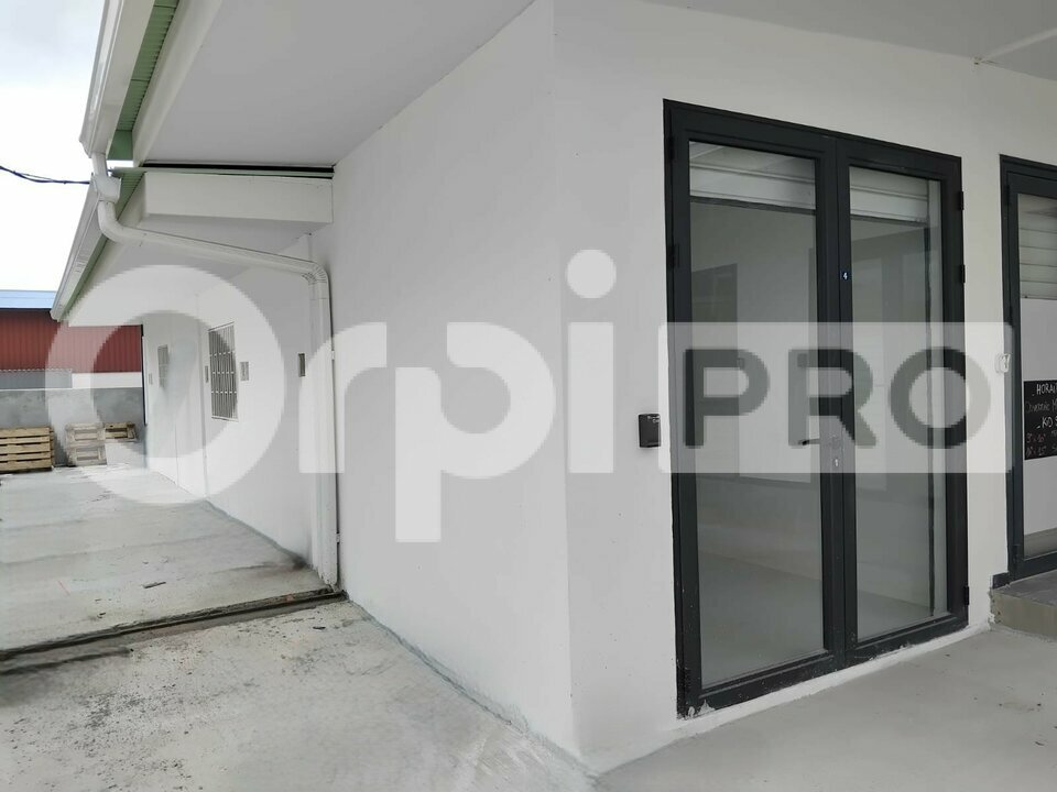 ORPI GCI LOCATION-LOCAL COMMERCIAL-CAYENNE-97