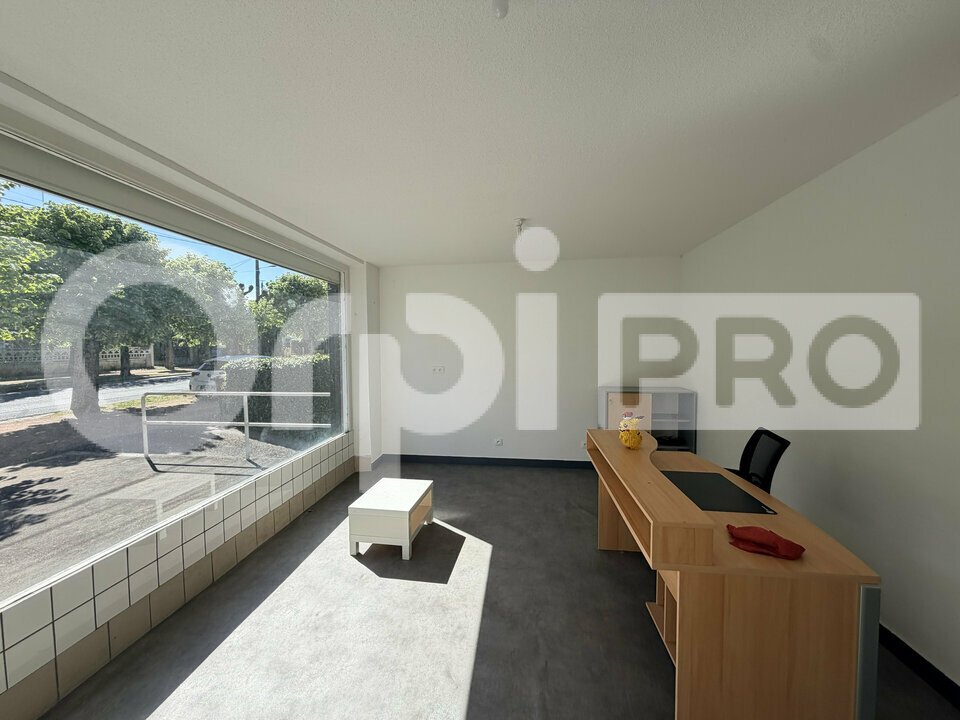 ORPI PROMISSIMO LOCATION-LOCAL COMMERCIAL-MONTLUCON-03