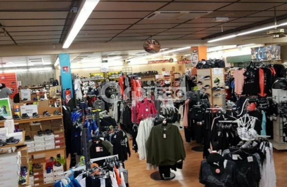 ORPI MYRIAD CONSEIL LOCATION-LOCAL COMMERCIAL-RUY-MONTCEAU-38