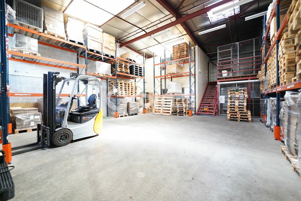 ORPI MYRIAD CONSEIL VENTE-LOCAL D'ACTIVITE-GREZIEU-LA-VARENNE-69