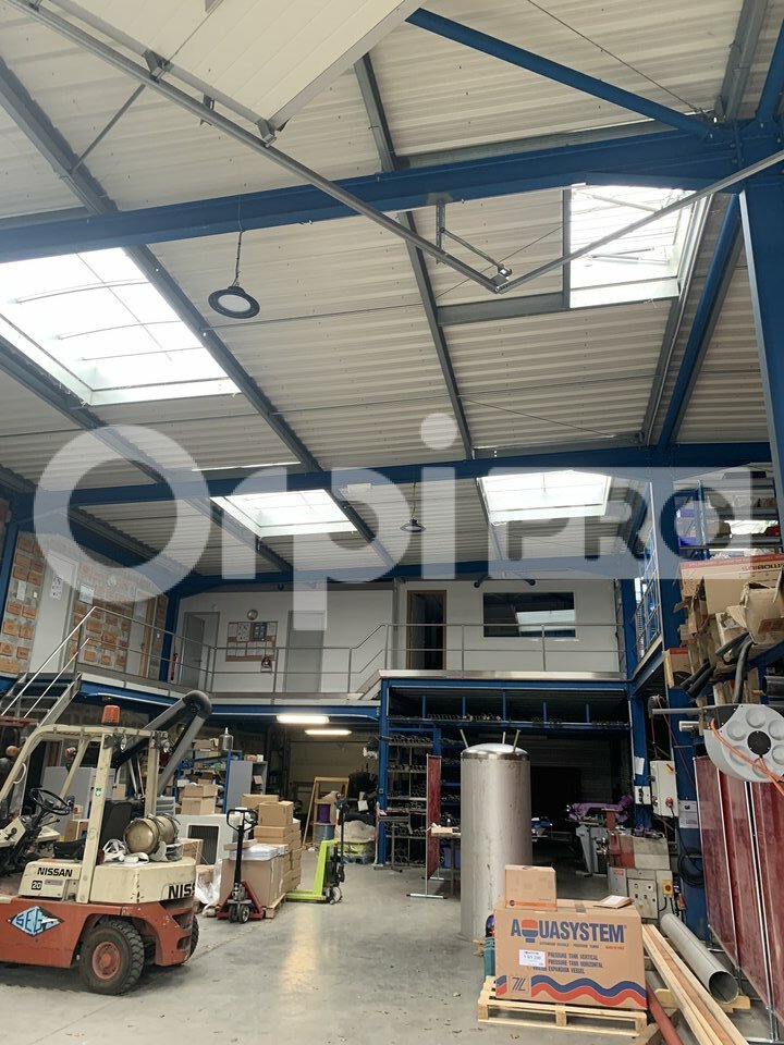 ORPI IMMO33 ENTREPRISE VENTE-LOCAL D'ACTIVITE-SAINT-JEAN-D'ILLAC-33