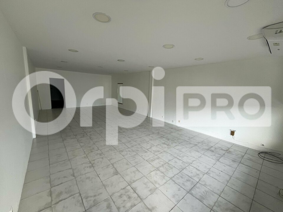 ORPI AGENCE BOUTAREL LOCATION-LOCAL COMMERCIAL-BAIE_MAHAULT-97