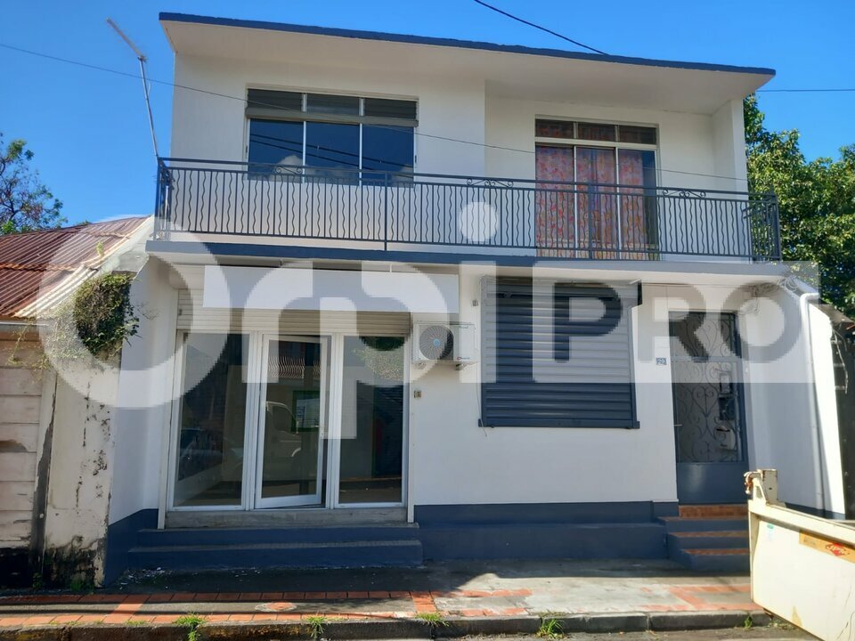 ORPI AGIM IMMOBILIER LOCATION-LOCAL COMMERCIAL-BASSE-TERRE-97