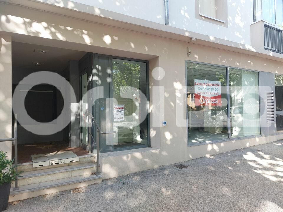 ORPI AGENCE R BASSANELLI VENTE-LOCAL COMMERCIAL-MANOSQUE-04