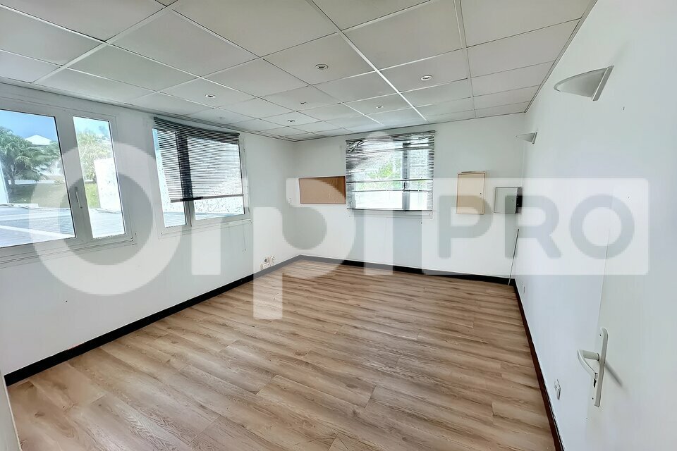 ORPI AGENCE BOUTAREL LOCATION-BUREAUX-SAINT_FRANCOIS-97
