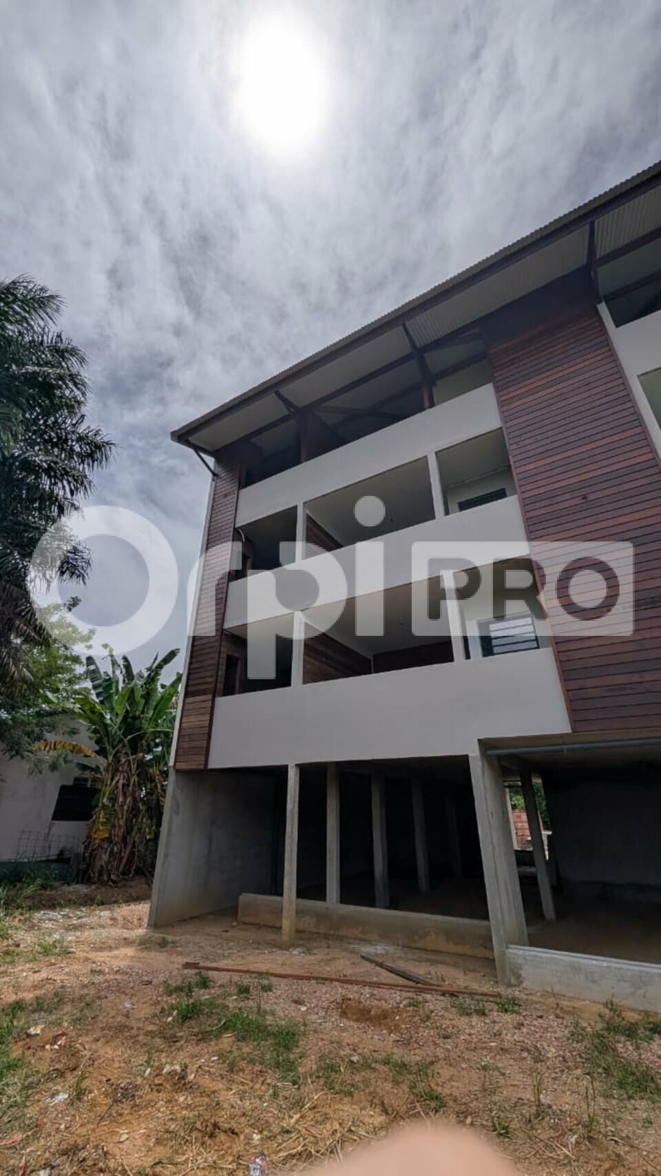 ORPI GCI VENTE-BUREAUX-CAYENNE-97