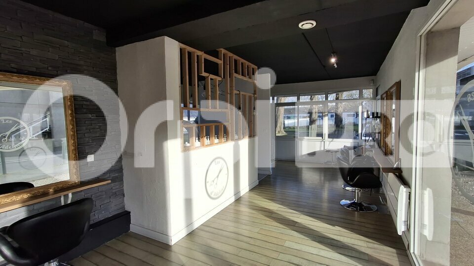ORPI PRESQUILE FONCIER IMMOBILIER  LOCATION-LOCAL COMMERCIAL-GUERANDE-44
