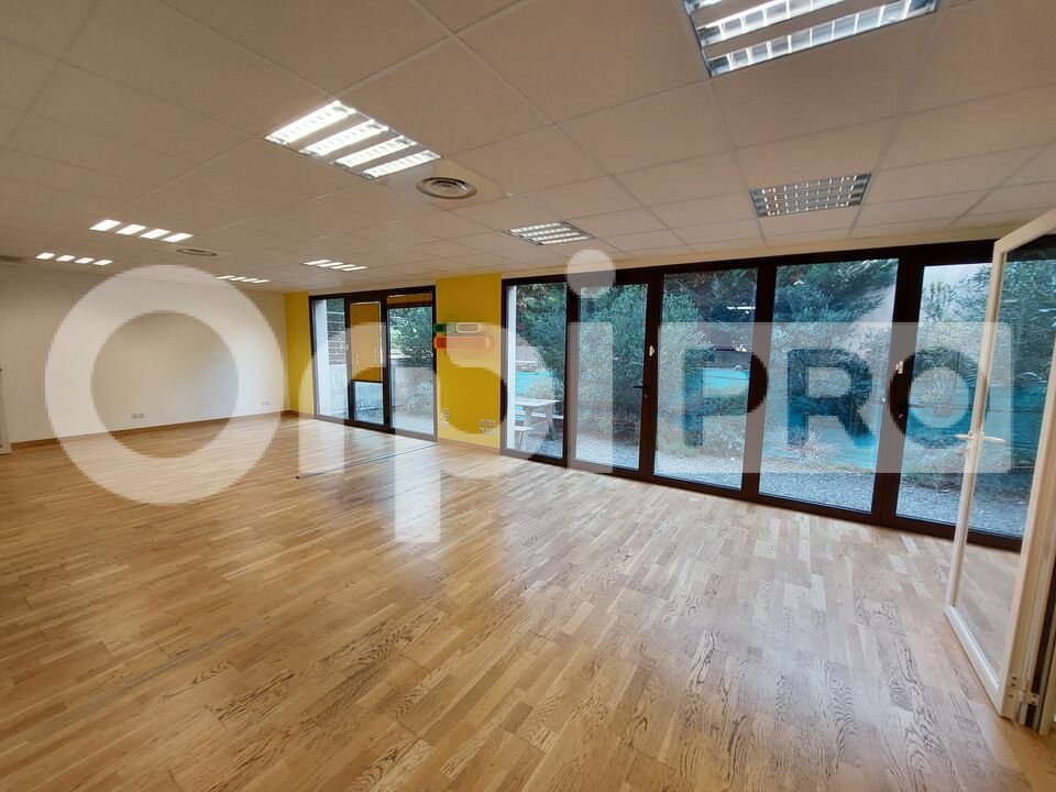 ORPI AGENCE R BASSANELLI LOCATION-BUREAUX-MANOSQUE-04