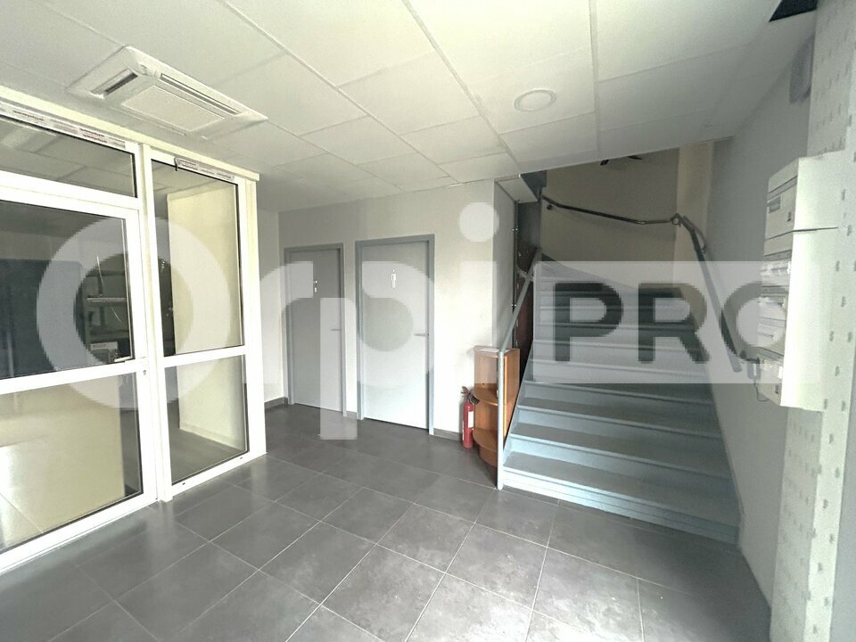 ORPI LSI VAL D'OZON LOCATION-BUREAUX-SAINT-SYMPHORIEN-D-OZON-69