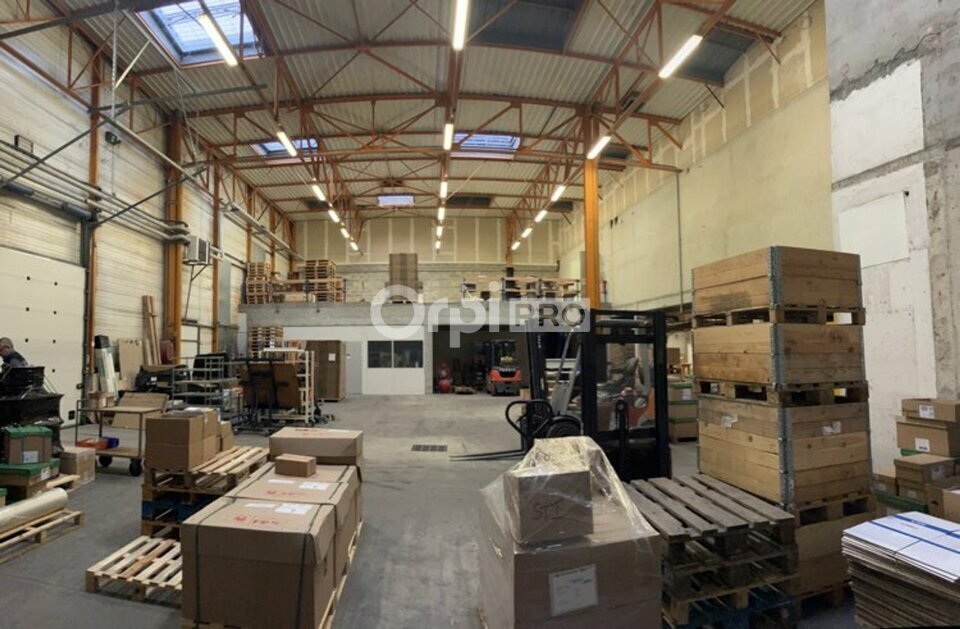 DORIS METZGER IMMOBILIER VENTE-ENTREPOT-GENLIS-21