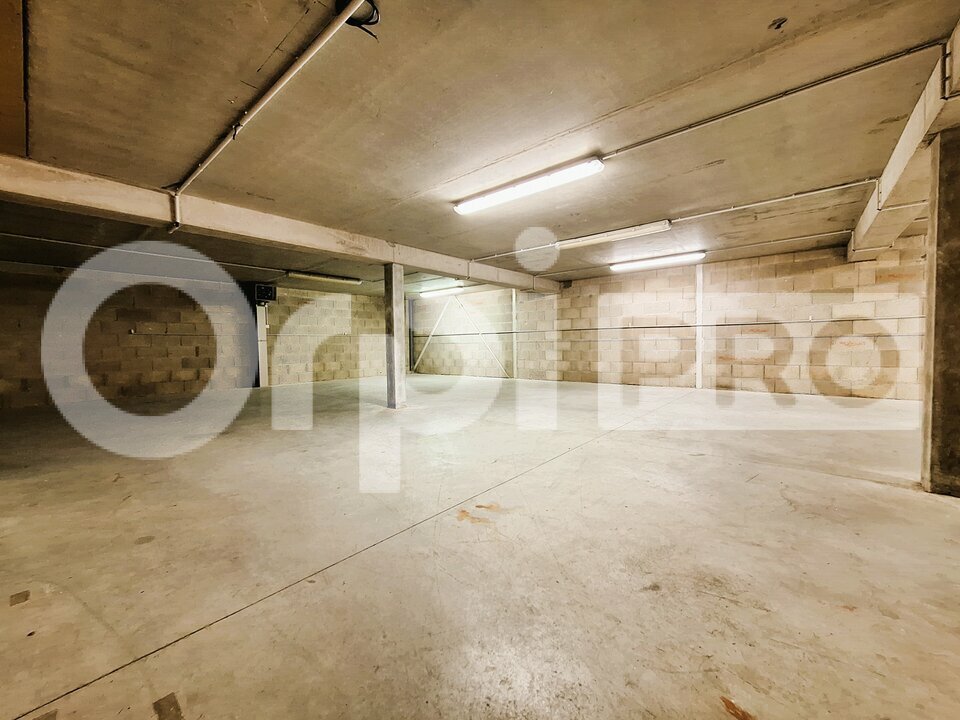 ORPI NA AND CO IMMOBILIER LOCATION-LOCAL COMMERCIAL-VILLERS-COTTERETS-02