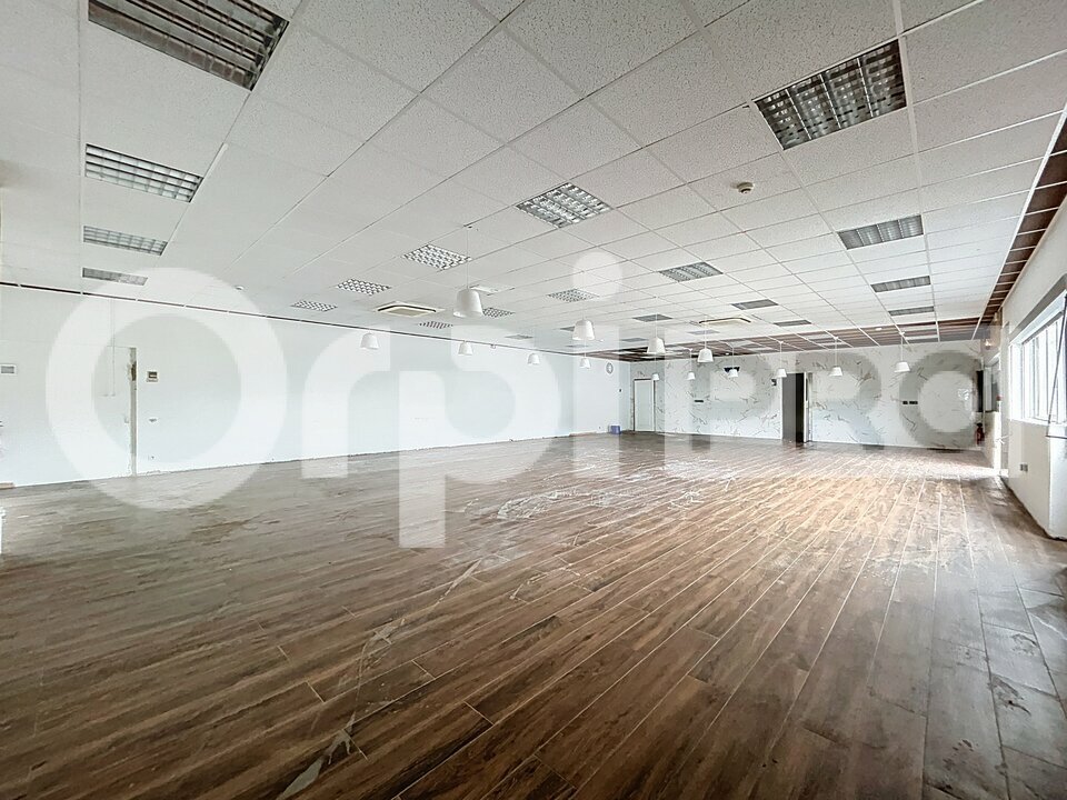 ORPI DHOURY IMMOBILIER LOCATION-LOCAL COMMERCIAL-NEUILLY-SOUS-CLERMONT-60