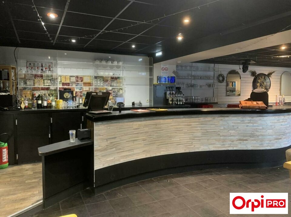 ORPI TRISKELL HABITAT ET ENTREPRISE LOCATION-LOCAL COMMERCIAL-SAINT-BRIEUC-22