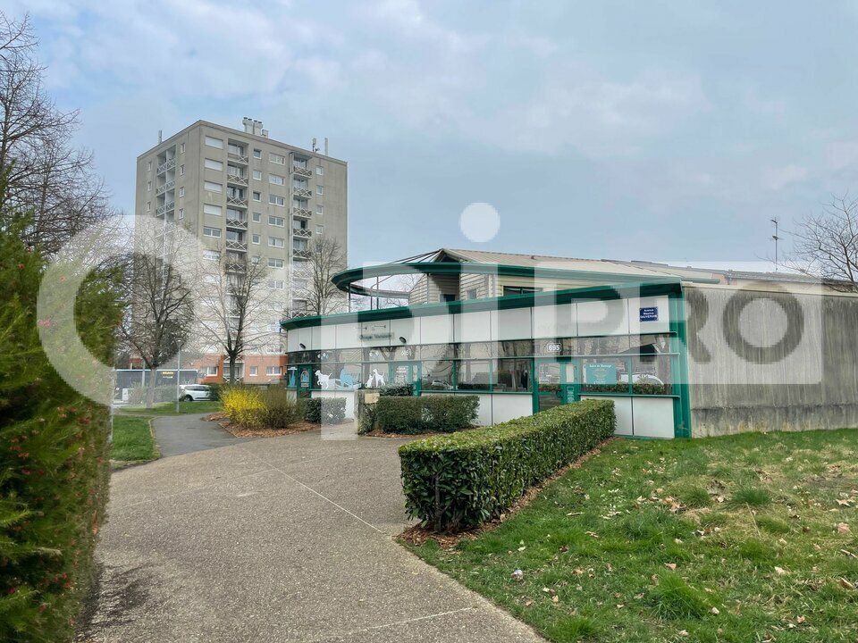 ORPI IMMO ENTRE PRO VENTE-LOCAL COMMERCIAL-LE_MEE-SUR-SEINE-77