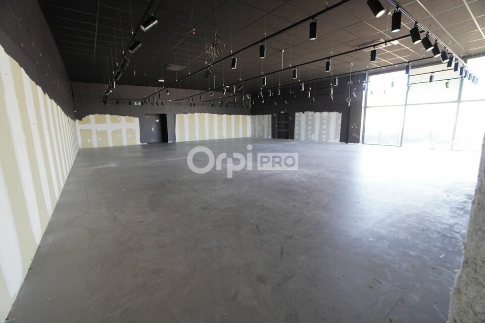 DORIS METZGER IMMOBILIER LOCATION-LOCAL COMMERCIAL-QUETIGNY-21