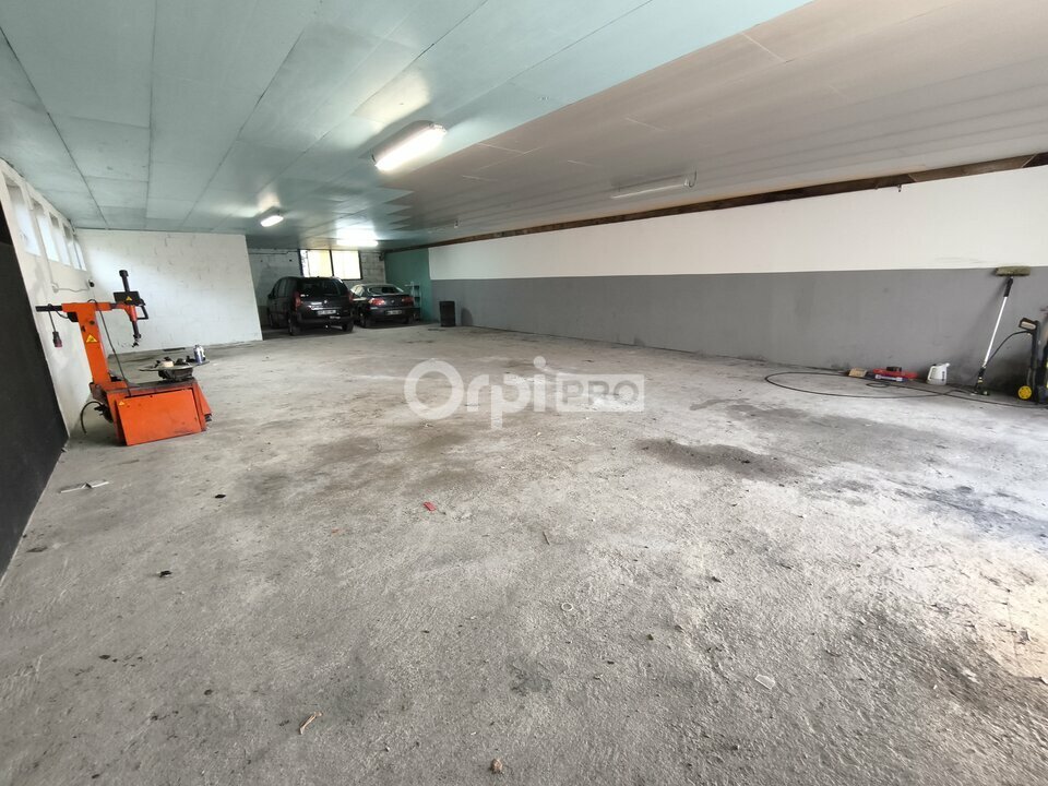 ORPI  BROUSSE IMMOBILIER LOCATION-BUREAUX-MALEMORT_SUR_CORREZE-19