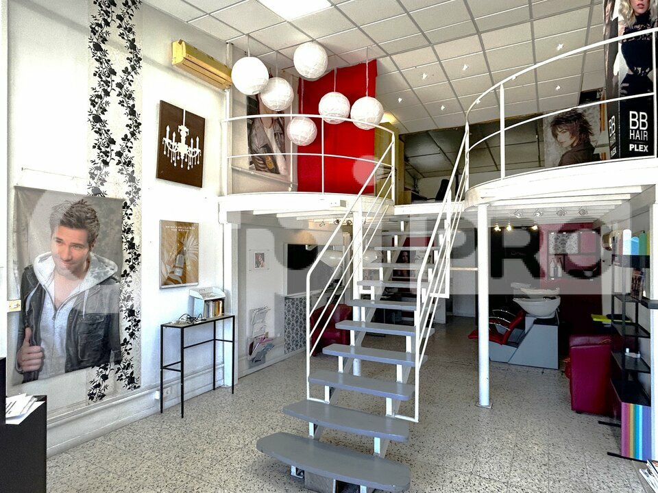 ORPI LSI VAL D'OZON VENTE-LOCAL COMMERCIAL-GRIGNY-69