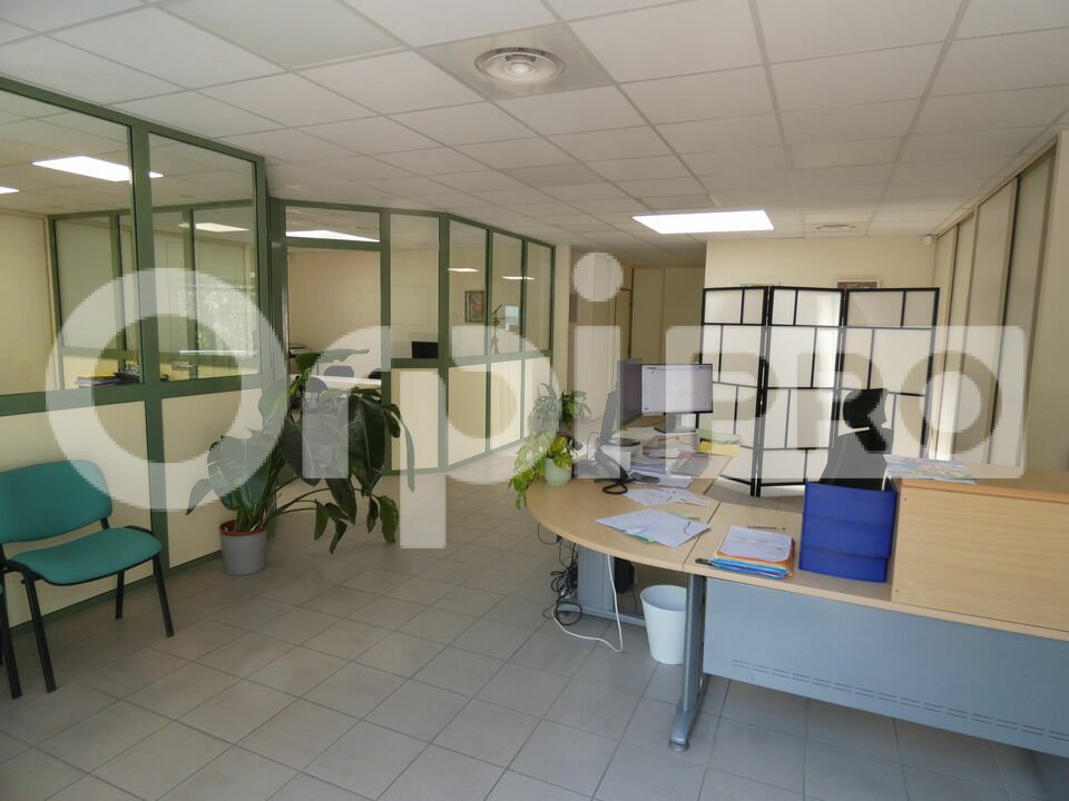 ORPI AGENCE R BASSANELLI LOCATION-BUREAUX-MANOSQUE-04