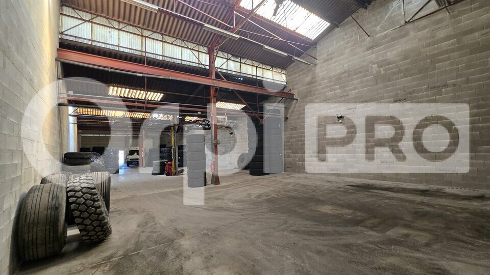 ORPI NA AND CO IMMOBILIER LOCATION-ENTREPOT-SOISSONS-02