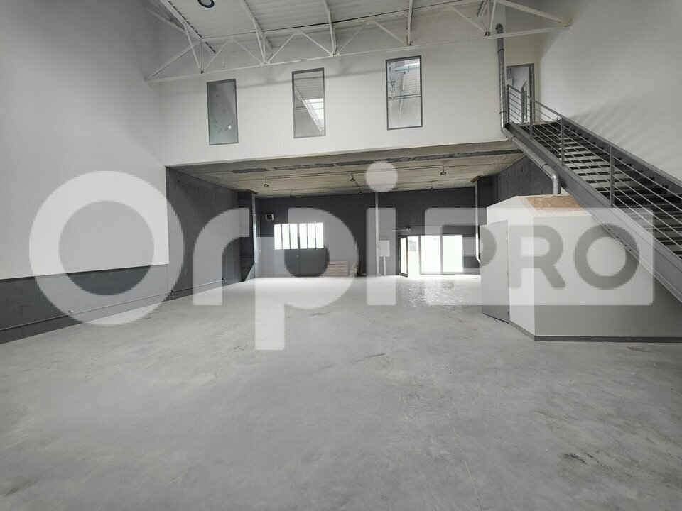 ORPI IMMO ENTRE PRO LOCATION-LOCAL D'ACTIVITE-VAUX_LE_PENIL-77