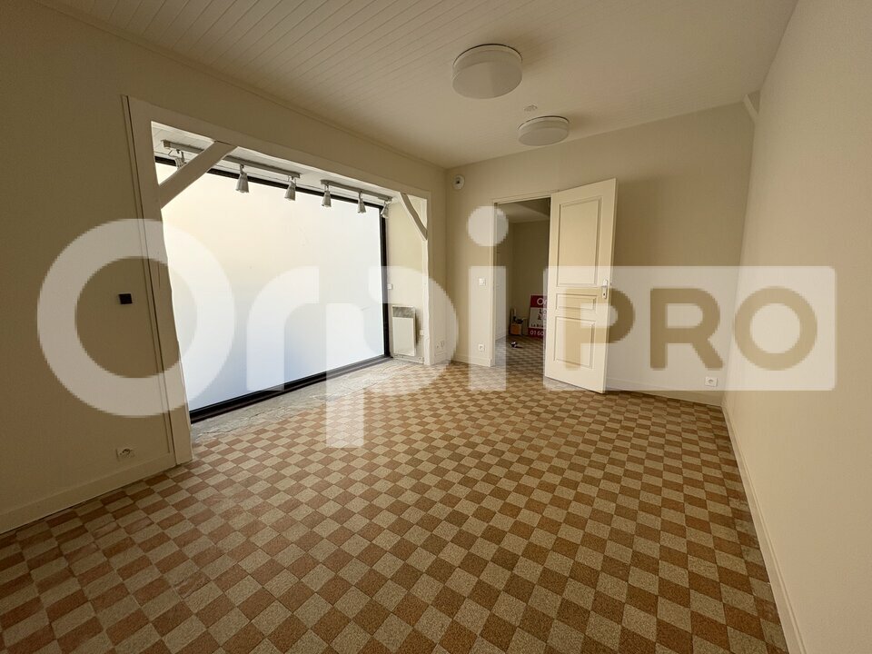 ORPI LA BRIARDE GERANCE LOCATION-LOCAL COMMERCIAL-MANDRES-LES-ROSES-94