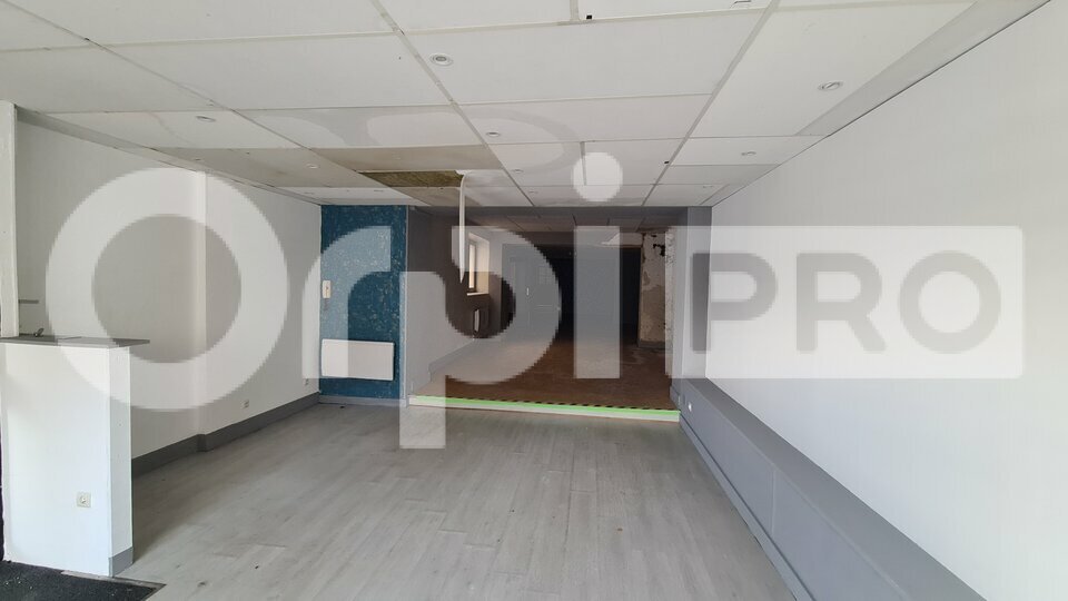 ORPI PROMISSIMO LOCATION-LOCAL COMMERCIAL-COMMENTRY-03