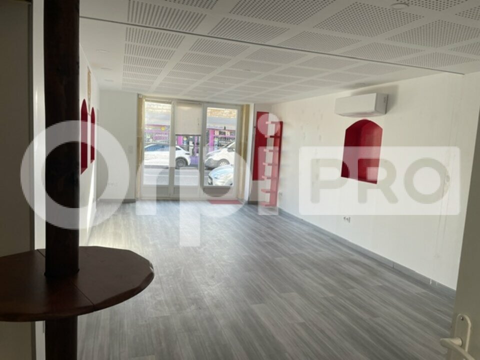 ORPI SAS DIRECT HABITAT LOCATION-LOCAL COMMERCIAL-VILLEFRANCHE-SUR-SAONE-69