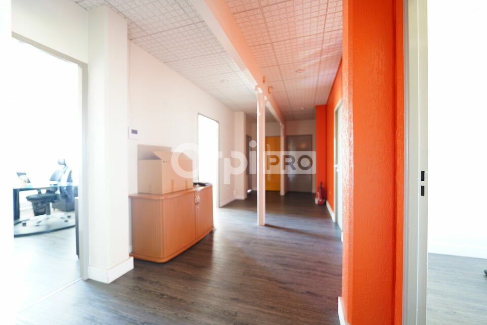 ORPI MYRIAD CONSEIL LOCATION-BUREAUX-DECINES-CHARPIEU-69