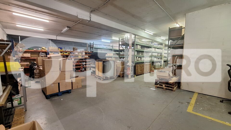 ORPI NA AND CO IMMOBILIER LOCATION-LOCAL D'ACTIVITE-VILLENEUVE_SAINT_GERMAIN-02