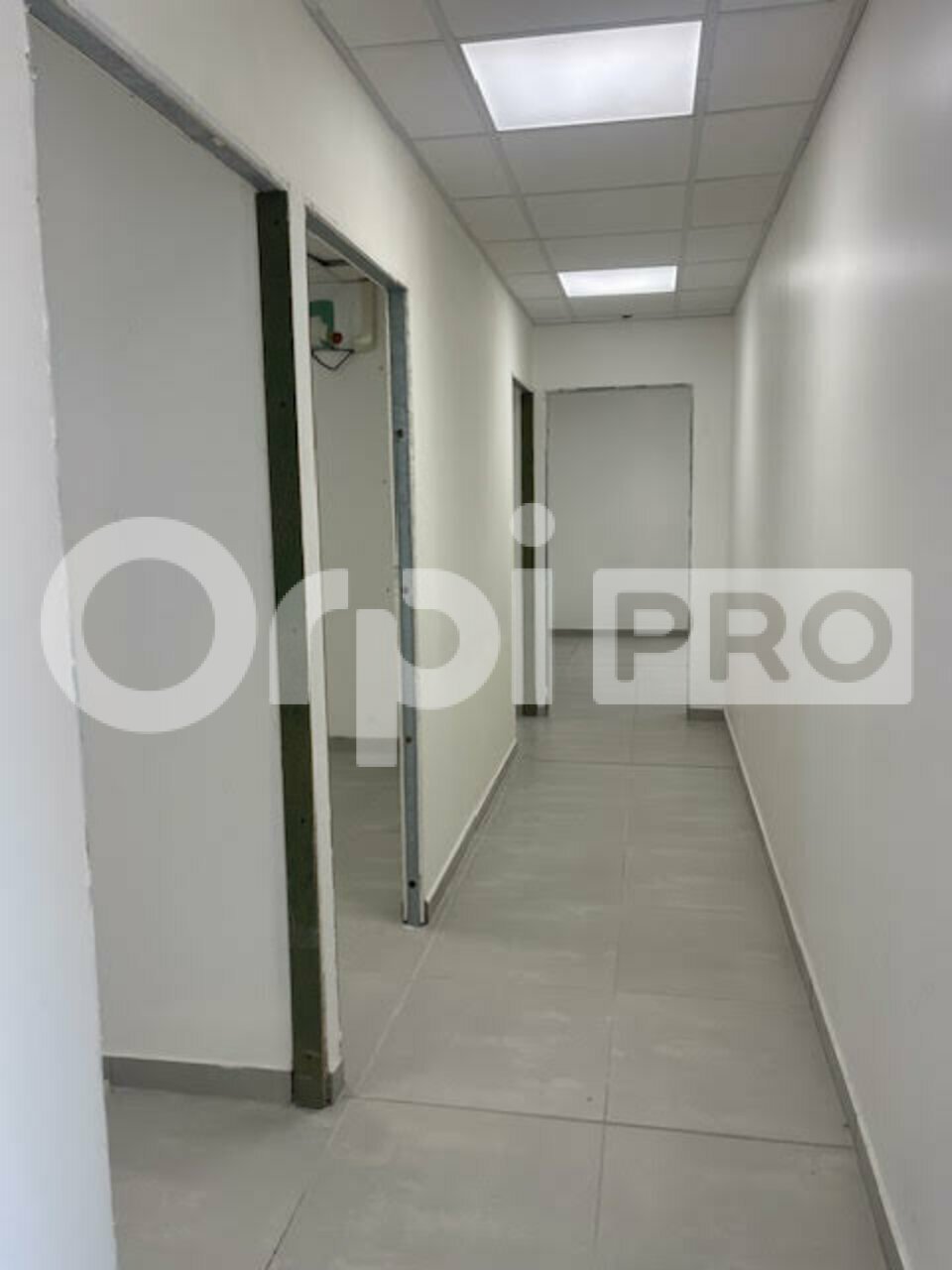 ORPI AGENCE BOUTAREL LOCATION-BUREAUX-BAIE_MAHAULT-97