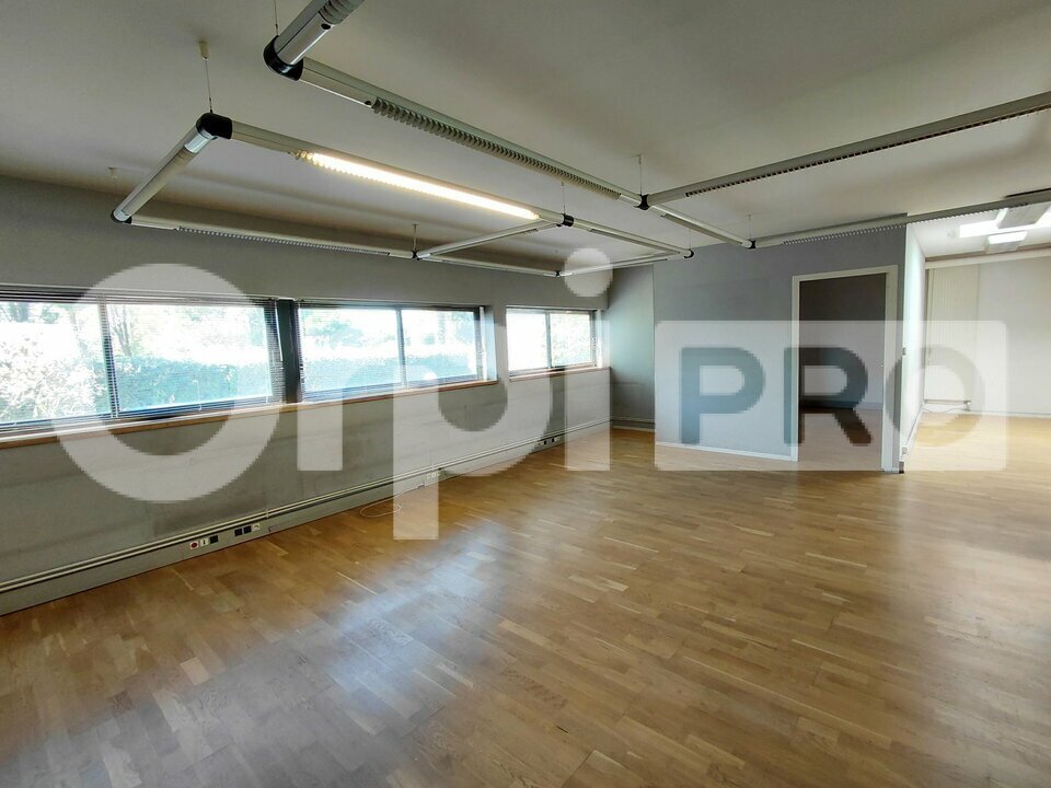 ORPI PRESQUILE FONCIER IMMOBILIER  LOCATION-BUREAUX-LA_BAULE-ESCOUBLAC-44