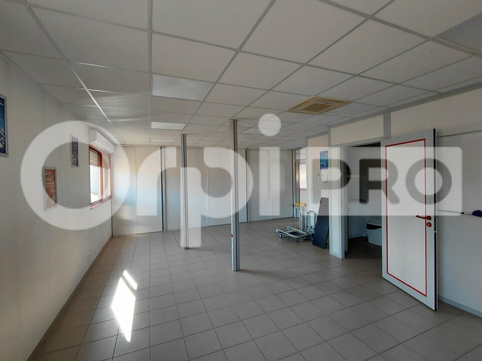 ORPI PRESQUILE FONCIER IMMOBILIER  LOCATION-BUREAUX-GUERANDE-44