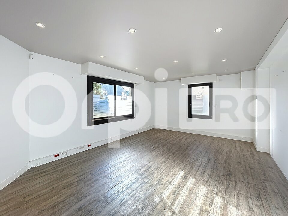 ORPI DHOURY IMMOBILIER LOCATION-LOCAL COMMERCIAL-CLERMONT-60