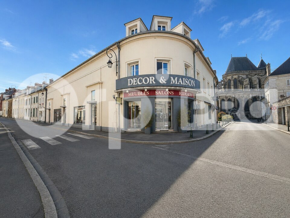 ORPI PRO CEGIT IMMO VENTE-LOCAL COMMERCIAL-COMPIEGNE-60