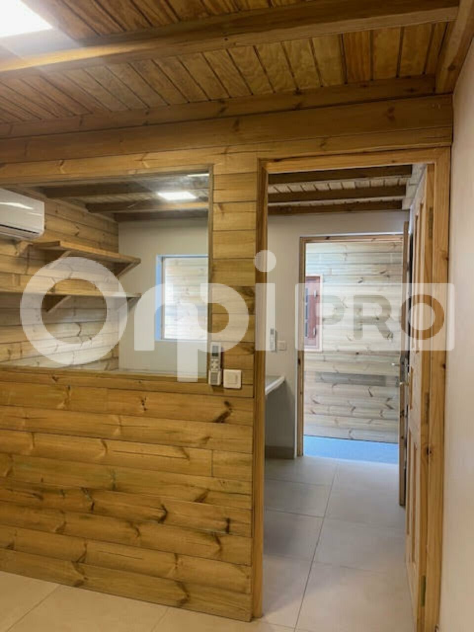 ORPI AGENCE BOUTAREL LOCATION-LOCAL D'ACTIVITE-BAIE_MAHAULT-97