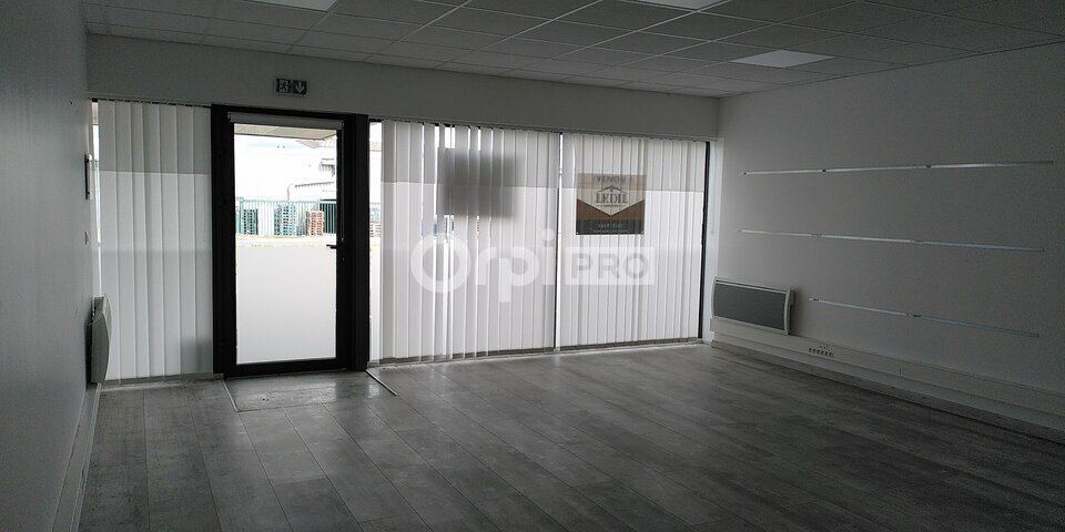 ORPI IMMOBILIERE DU LUY VENTE-LOCAL D'ACTIVITE-SERRES_CASTET-64