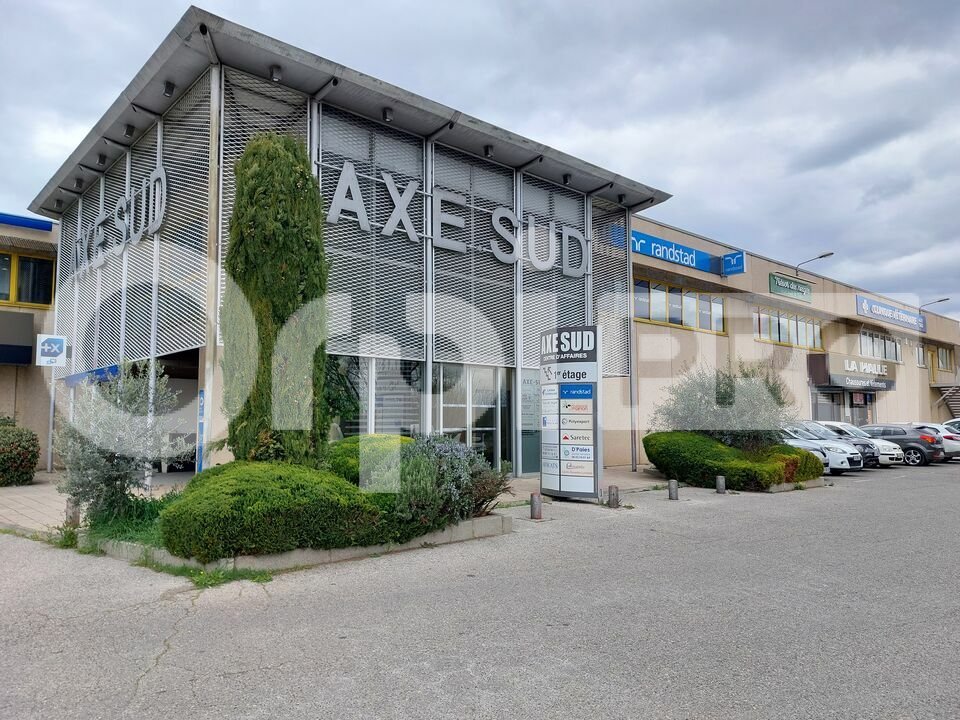 ORPI AGENCE R BASSANELLI LOCATION-LOCAL COMMERCIAL-MANOSQUE-04