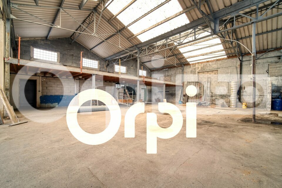 ORPI NA AND CO IMMOBILIER LOCATION-LOCAL D'ACTIVITE-SOISSONS-02