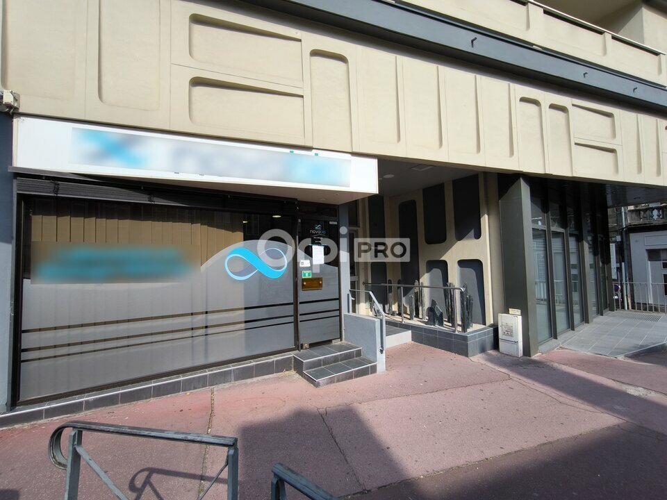 ORPI  BROUSSE IMMOBILIER VENTE-BUREAUX-BRIVE-LA-GAILLARDE-19