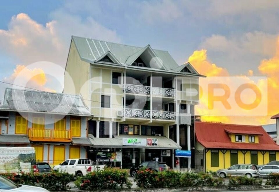 ORPI GCI VENTE-LOCAL COMMERCIAL-CAYENNE-97