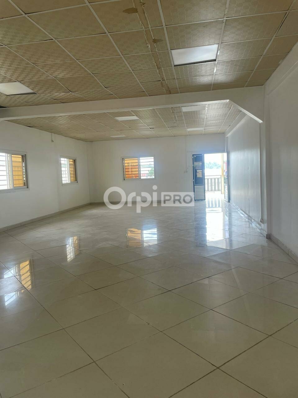 ORPI IMMO976 PATRIMOINE ET CONSEIL LOCATION-BUREAUX-MAMOUDZOU-97
