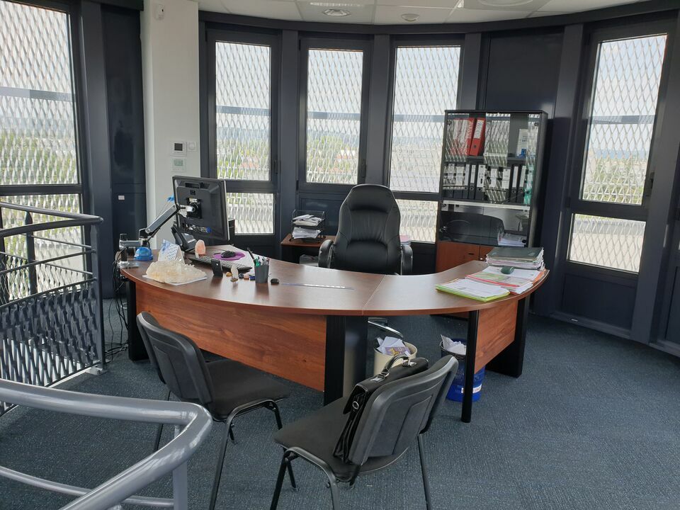 ORPI LSI VAL D'OZON LOCATION-BUREAUX-VAULX_EN_VELIN-69
