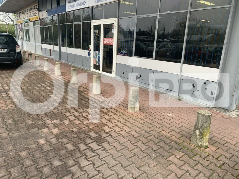 ORPI IMMO33 ENTREPRISE LOCATION-LOCAL COMMERCIAL-MERIGNAC-33