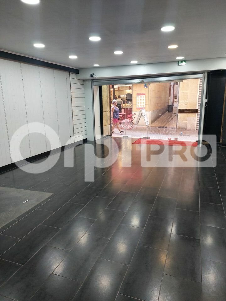 ORPI AGENCE R BASSANELLI LOCATION-LOCAL COMMERCIAL-MANOSQUE-04