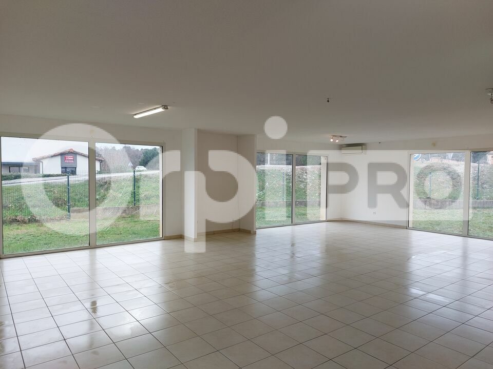 ORPI AGENCE R BASSANELLI LOCATION-LOCAL COMMERCIAL-CORBIERES-04