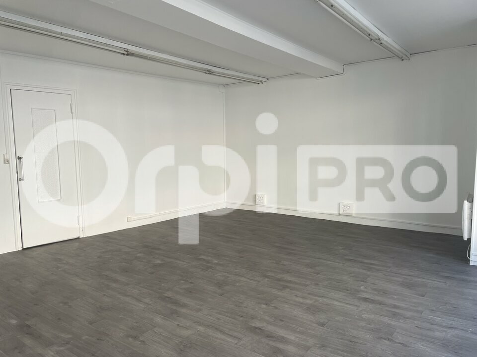 ORPI VIP BUSINESS LOCATION-LOCAL COMMERCIAL-BOURG-EN-BRESSE-01