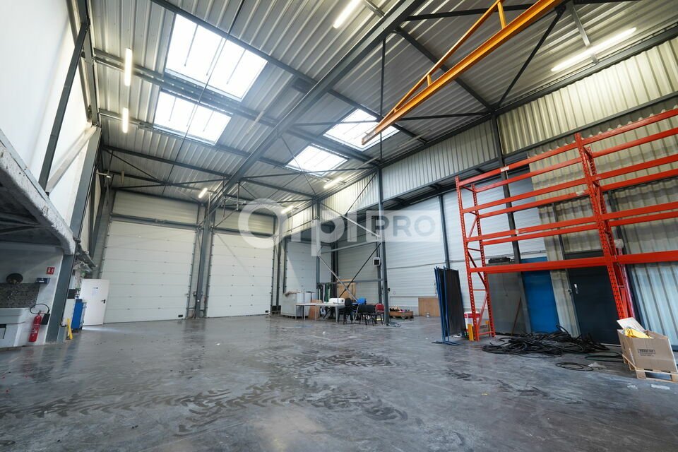ORPI MYRIAD CONSEIL VENTE-LOCAL D'ACTIVITE-JANNEYRIAS-38