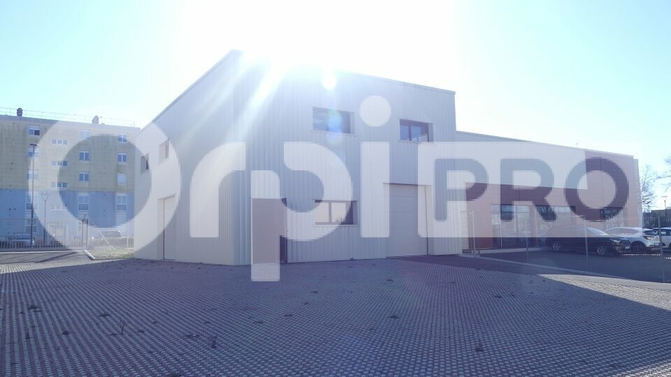 ORPI IMMOBILIER DU REMPART LOCATION-LOCAL D'ACTIVITE-NEVERS-58