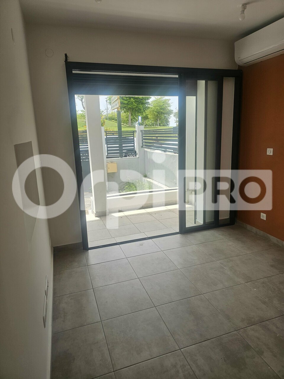 ORPI AGIM IMMOBILIER LOCATION-BUREAUX-LE_GOSIER-97